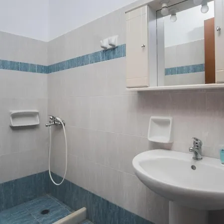 Depis Aqua Beachfront Apartman *